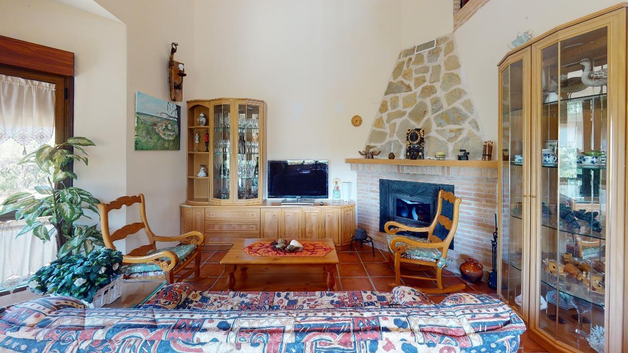 TEGEISA VENDE CHALET RUSTICO CON VISTAS Y ZONA TRANQUILA!!!