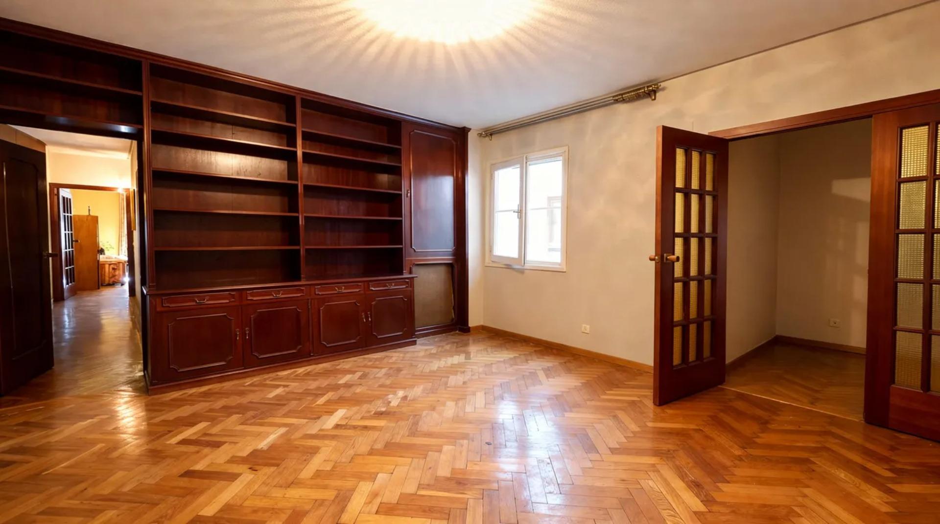 ✨ Piso con gran potencial en Chamberí junto a Princesa | Ideal para diseñar tu hogar ✨
