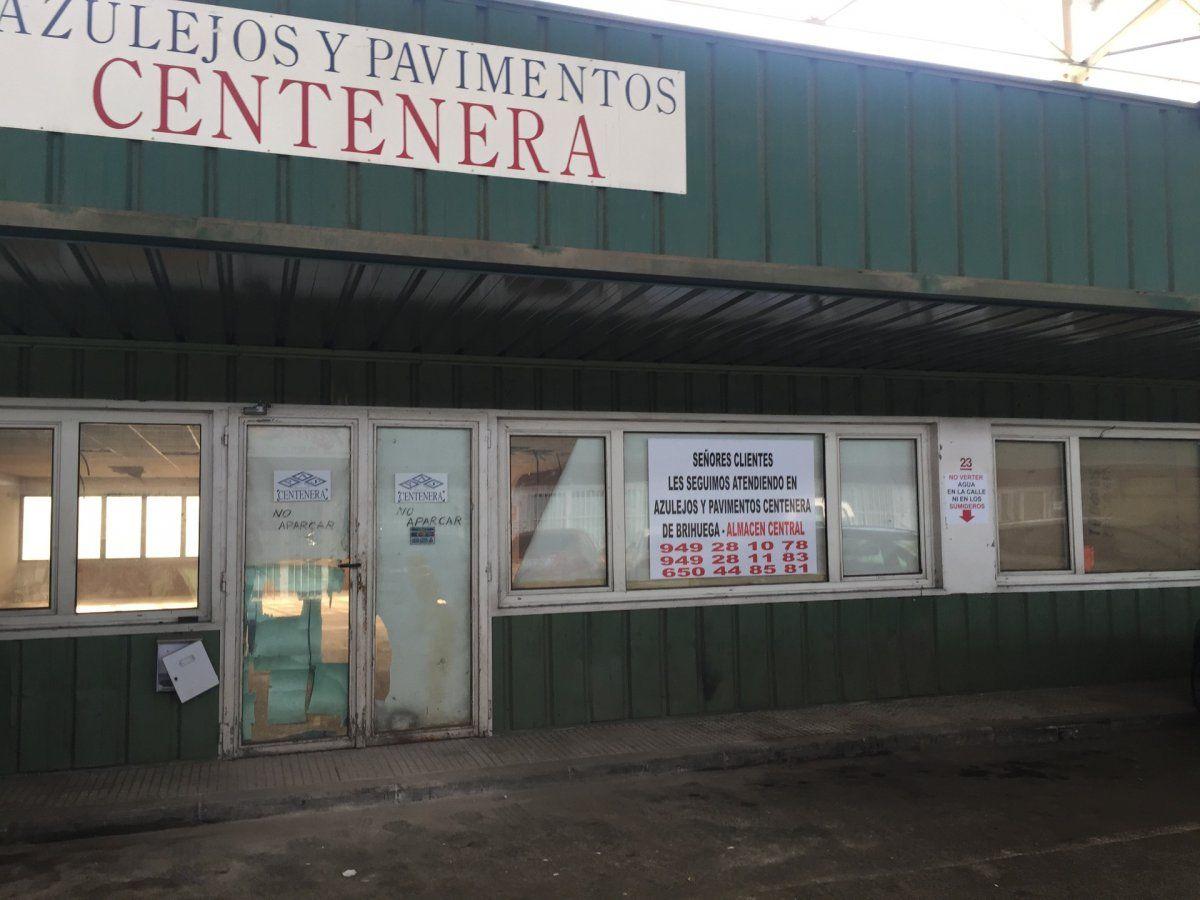 Local en venta en Guadalajara. Avenida Francisco Aritio.